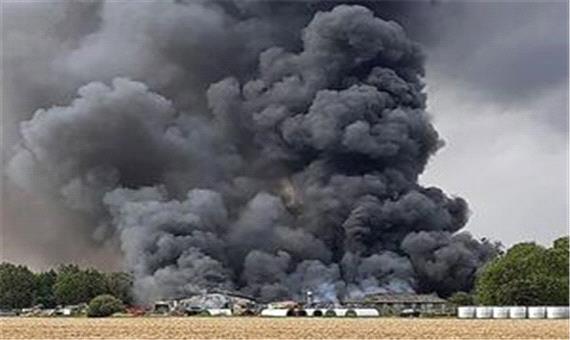 انفجار مهیب در نزدیکی فرودگاه نظامی «پارام» انگلیس +عکس و فیلم
