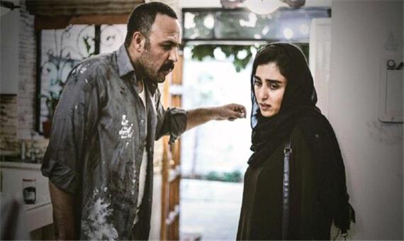 سکانسی از فیلم هفت و نیم با هنرمندی آناهیتا افشار و علیرضا کمالی