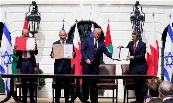 عملیات نجات ترامپ و نتانیاهو؟ / چرا هیچ مقام ارشد اسرائیلی، هنگام امضای توافق صلح با بحرین و امارات، همراه نتانیاهو نبود؟