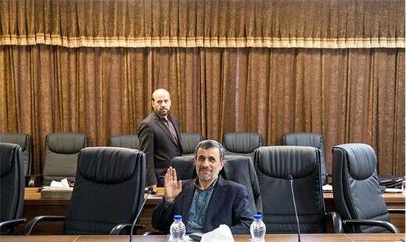 مجمع می‌تواند احمدی‌نژاد را اخراج کند؟