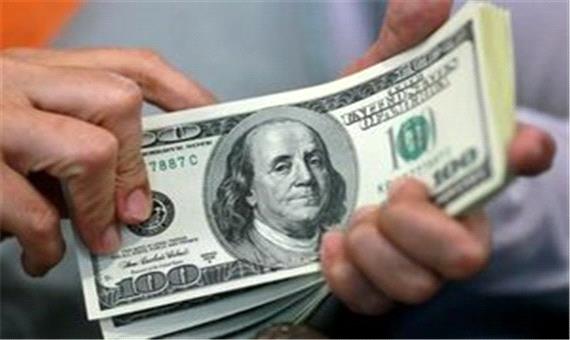 دلالان ارز: بانک مرکزی نمی‌خواهد دلار را پایین بکشد!