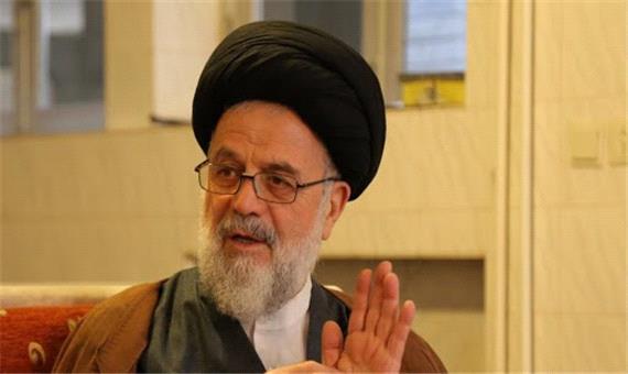 طبری و کیانوری مدعی بودند در حال کمک به نظام هستند/ ‌‌آیا میرحسین موسوی از حوادث دهه 60 با‌خبر بود؟
