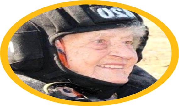 رانندگی مادربزرگ 99 ساله روسی با تانک