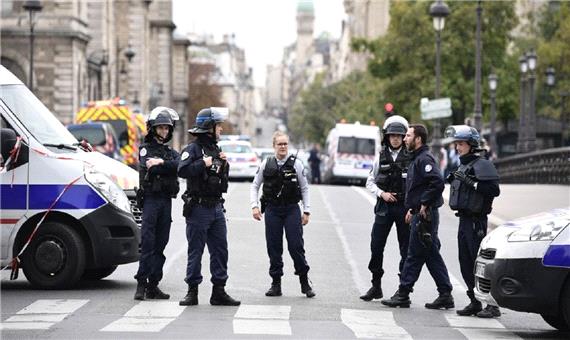 حمله با چاقو به افسر پلیس فرانسه