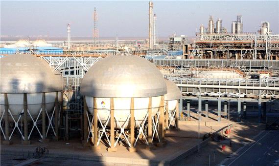 پتروشیمی از ارکان اصلی زنجیره تولید در صنعت نفت ایران است