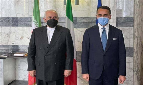 ظریف در دیدار وزیر خارجه ایتالیا: در افکارعمومی ایران برای همکاری با طرف‌های ایتالیایی، دیدگاه مثبتی وجود دارد / تشریح دیدگاه ایران در زمینه برگزاری رفراندوم با حضور همه فلسطینیان