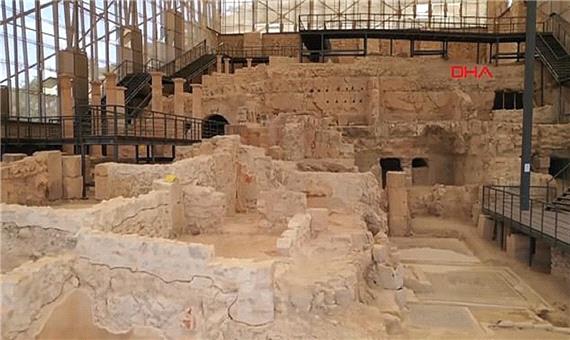 کشف اتاق غذاخوری باستانی 50 فوت زیر زمین در ترکیه!