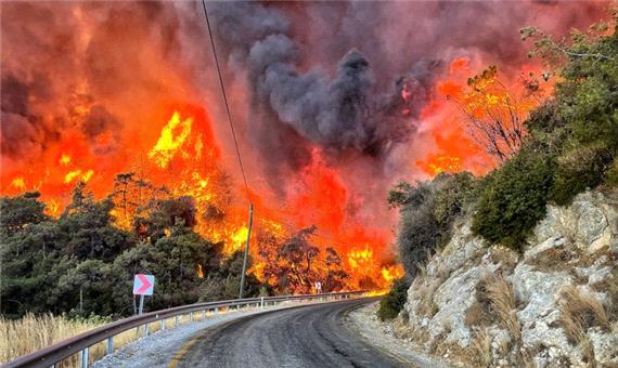 آتش سوزی عظیم در جنوب ترکیه