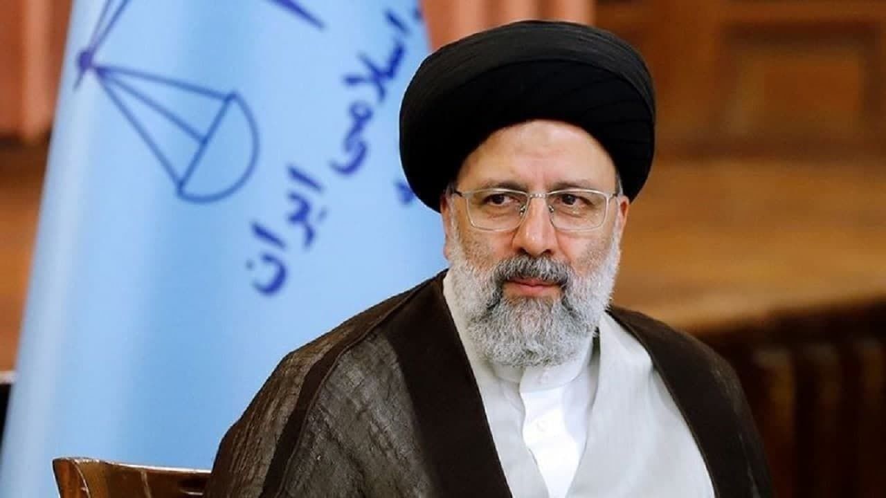پشت پرده جمع‌آوری امضا از نمایندگان برای دعوت از رییسی در انتخابات