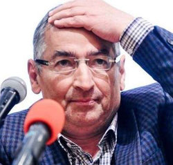 زیباکلام: رئیس جمهور تند اصولگرا «نرمش قهرمانانه» انجام می‌دهد