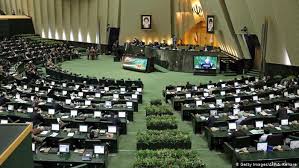 درخواست ۲۱۰ نماینده از نامزدهای جریان انقلاب