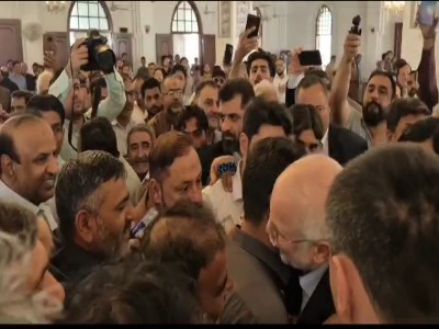 استقبال مردم کراچی از قالیباف