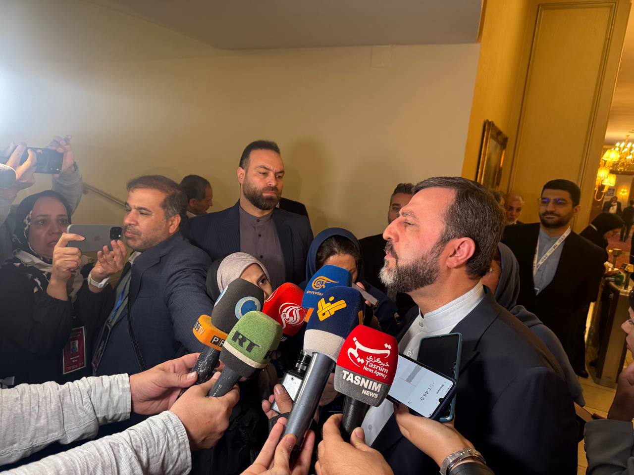 هشدار غریب‌آبادی: اگر قطعنامه‌ای در شورای حکام مطرح کنند ایران بازنگری‌های اساسی در سیاست‌ها انجام خواهد داد