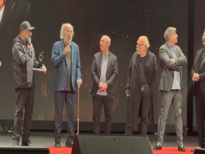 ادای احترام علی سرتیپی به رضا داوودنژاد