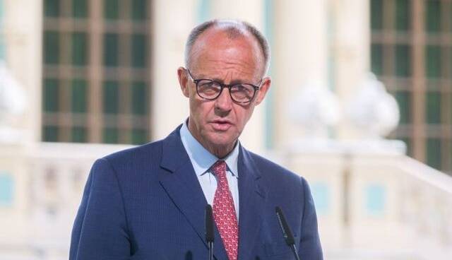 صدراعظم آلمان، پوتین را با هیتلر مقایسه کرد