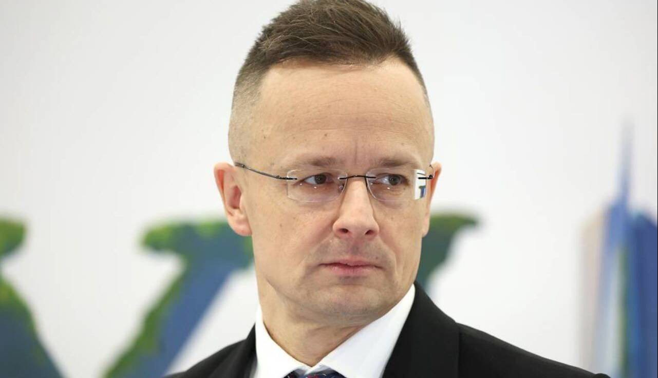 وزیر خارجه مجارستان: رهبران اروپایی علاقه‌ای به برقراری صلح در اوکراین ندارند