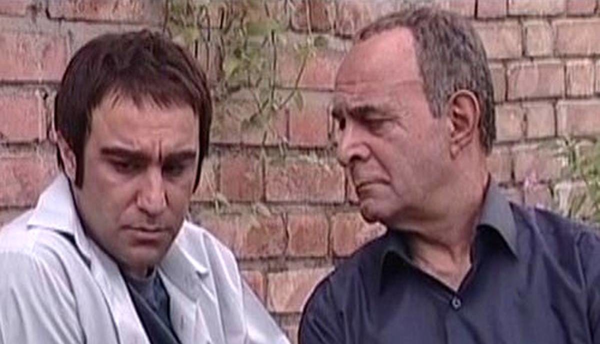 سر بی گناه پای دار میره و بعدش ...