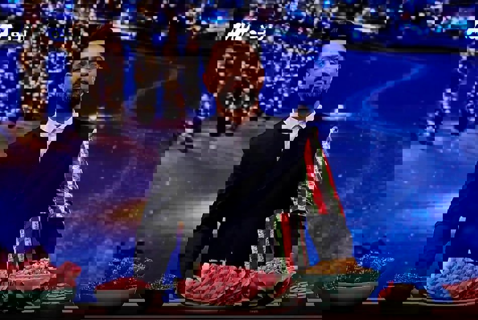 استایل مجری صداوسیما برای شب یلدا بحث‌برانگیز شد!