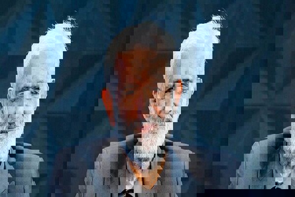 مالک شریعتی استعفا داد؛ سروری رئیس شد