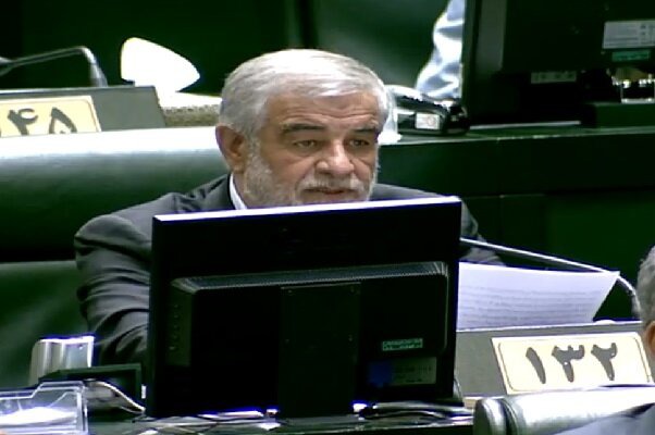 توضیحات جوکار درباره حواشی پخش زنده جلسه بررسی لایحه سازمان ملی مهاجرت