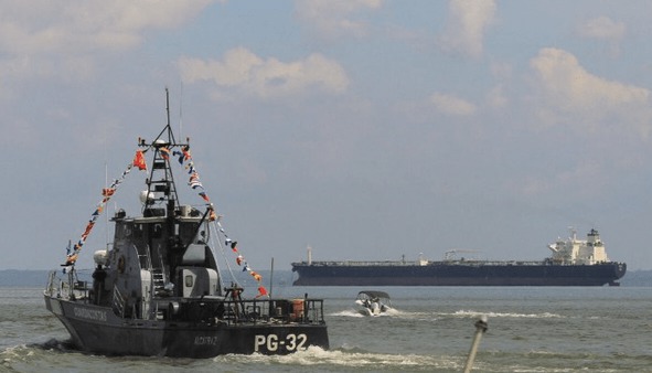 آمریکا سومین نفتکش ونزوئلا را توقیف کرد