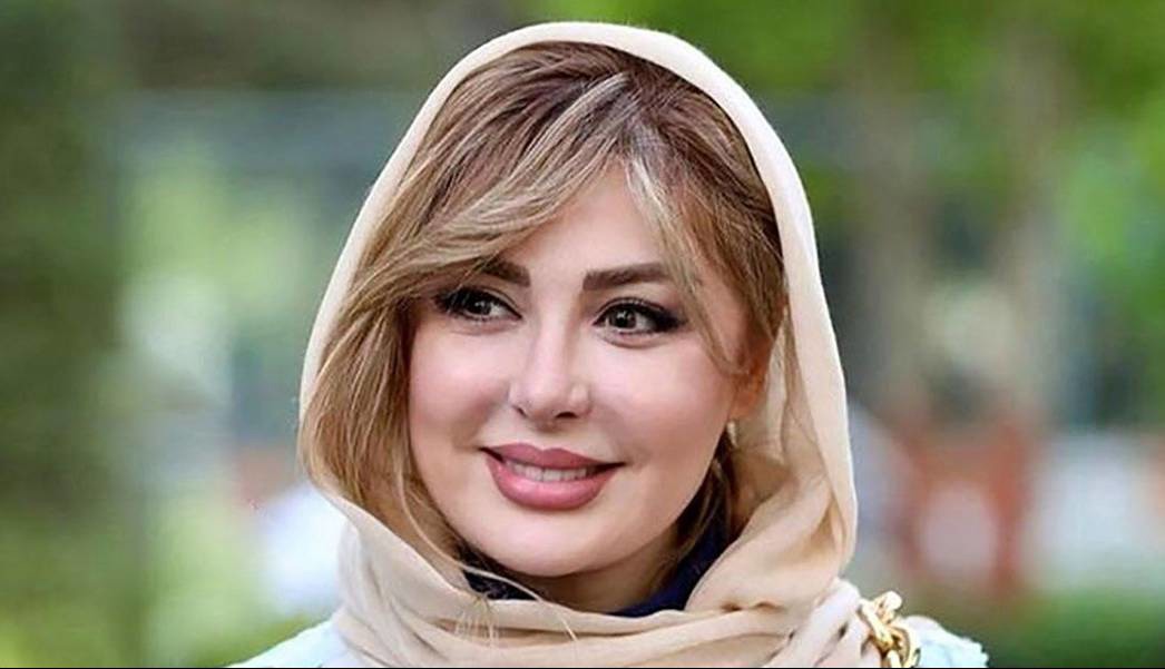 قاب بامزه و خانوادگی نیوشا ضیغمی در شب یلدا