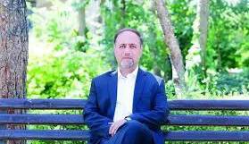 فعال اصلاح طلب: برخی طیف‌های اصولگرا دنبال گرفتن امتیازات بیشتری از دولتند