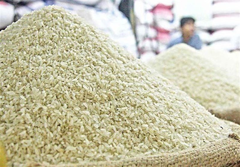 ادعای فاسد شدن یا ریختن برنج در دریا تکذیب شد