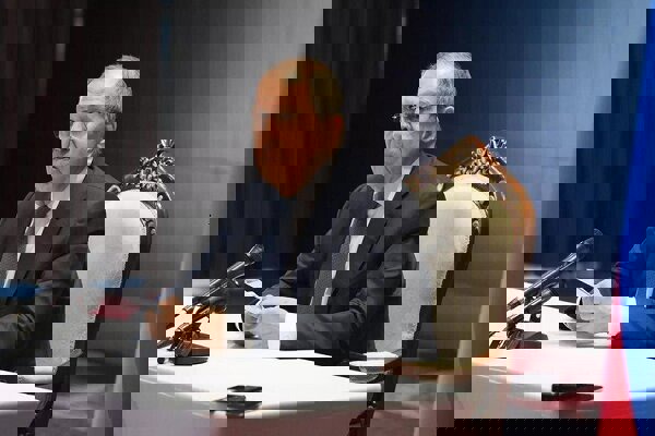 لاوروف: اروپا تمایلی برای شرکت در مذاکرات صلح اوکراین ندارد