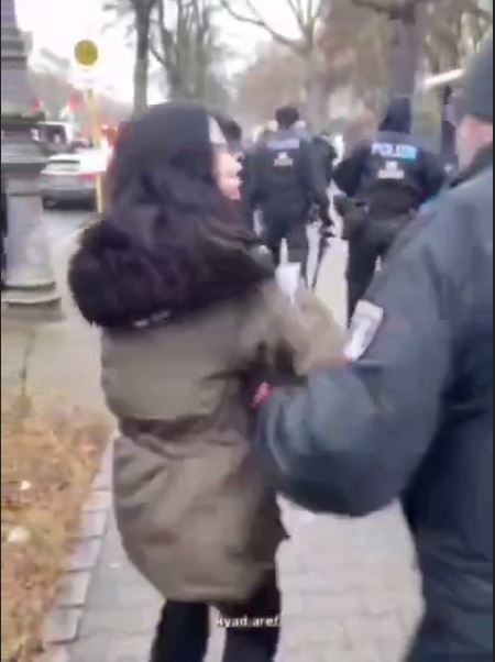 حمله ناگهانی و خشن پلیس آلمان به دختر حامی فلسطین