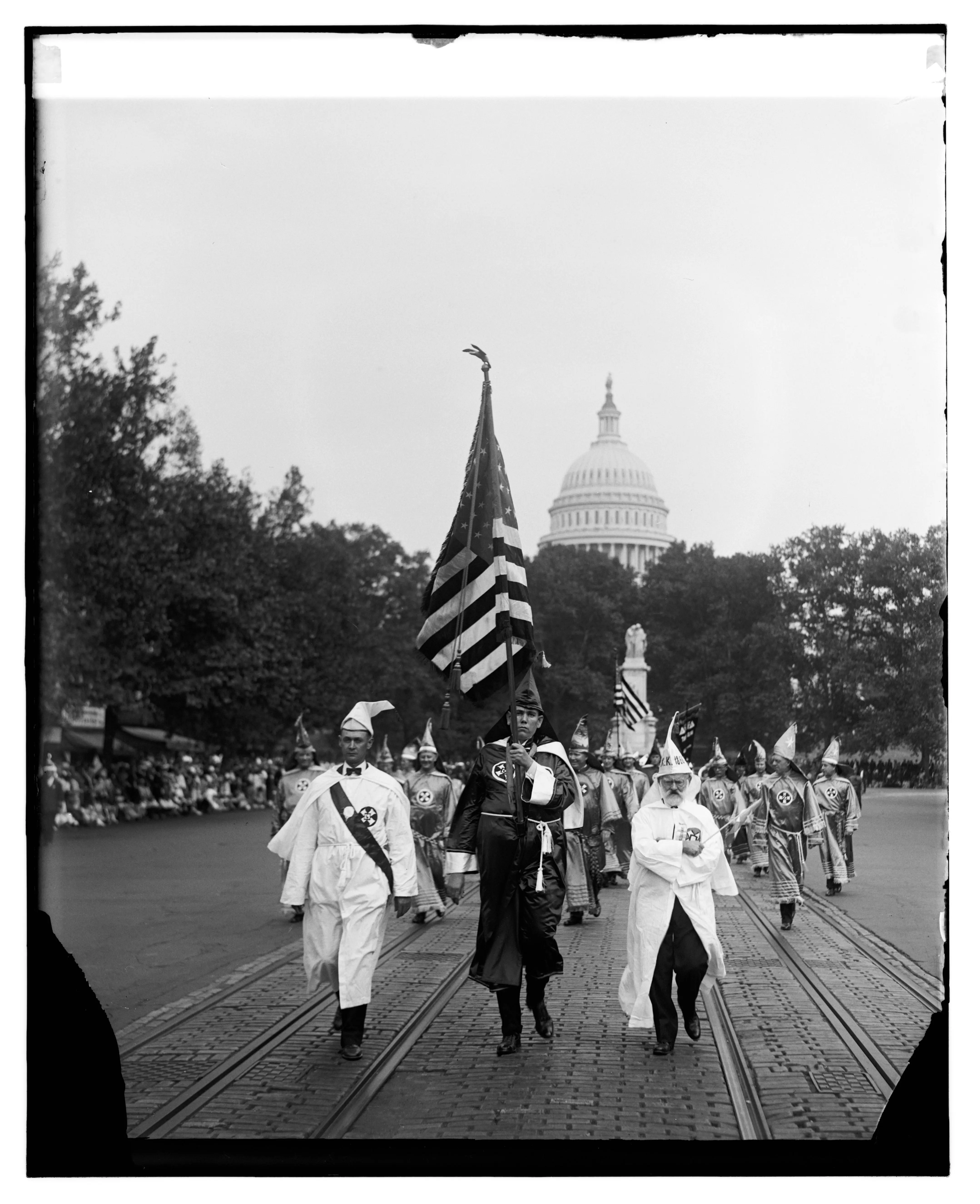 اخبار محرمانه