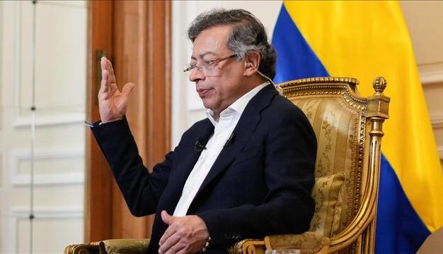 رئیس جمهور کلمبیا به ترامپ: دست از بدنام کردن من بردار!