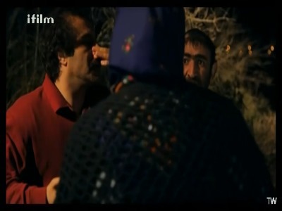 آخرشم که میخواد بخوابه هی ماچ و موچ میکنه!