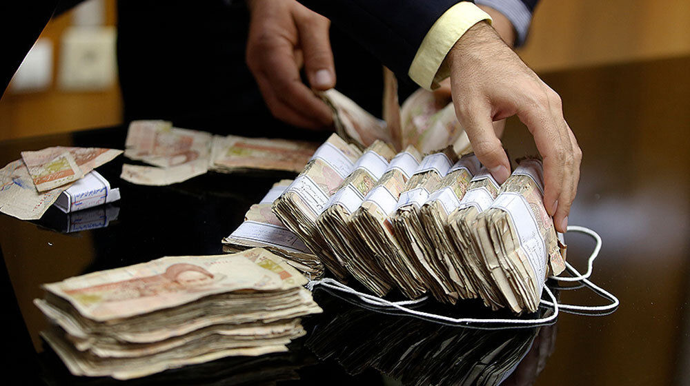 سرمقاله جمهوری اسلامی/ بودجه‌بگیرانی که باید داوطلب حذف شوند