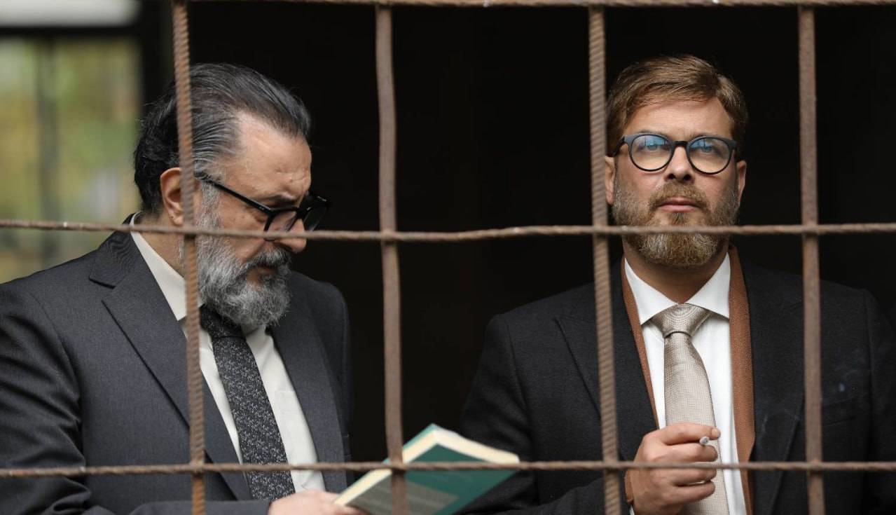 اولین تصویر از پژمان بازغی و علی دهکردی در فیلم سیاسی