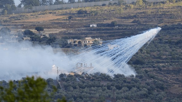 رهاسازی مواد شیمیایی «نامشخص» توسط اسرائیل در مرز لبنان