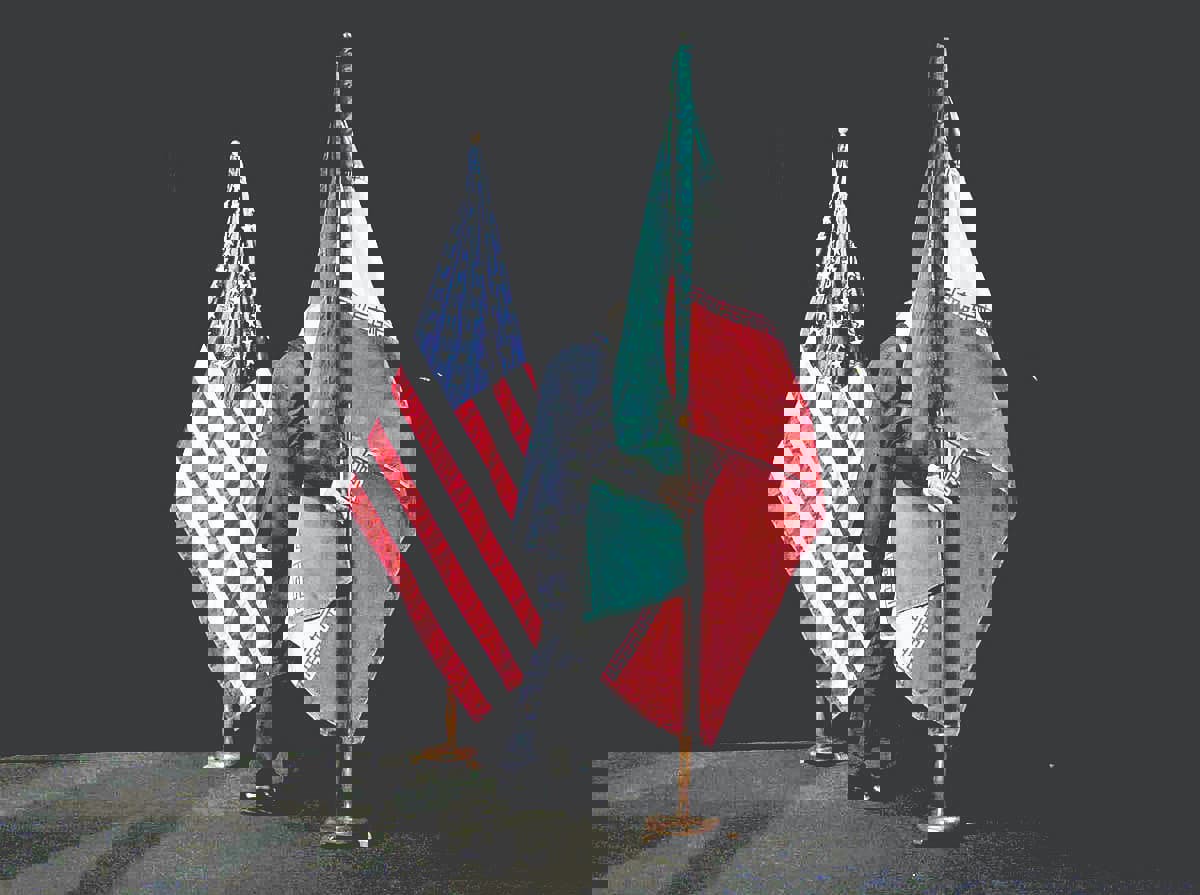 مقام ایرانی به رویترز: در حال مطالعه شروط آمریکا برای از سرگیری مذاکرات هستیم