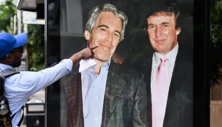 ادعای ترامپ: با اپستین دوست نبودم