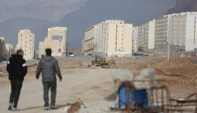 پیشنهاد اختصاص یک قطعه زمین ۵۰ متری به کارگران