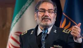 تمجید شمخانی از عراقچی در آستانه مذاکرات عمان