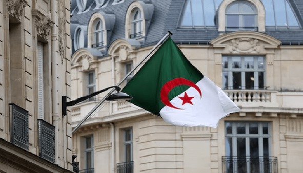 رابطه امارات و الجزایر شکرآب شد؛  الجزیره توافقنامه خدمات هوایی با امارات را لغو کرد