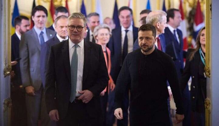 وزیر امور خارجه مجارستان: رهبران اروپایی «پرستار بچه» هستند