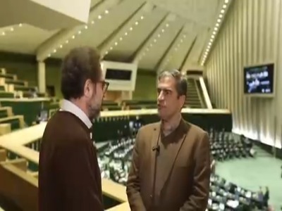 قاضی‌زاده: تولید خودرو با قدرت ادامه خواهد یافت