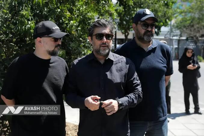 حضور حامد بهداد در مراسم یادبود بهناز نازی