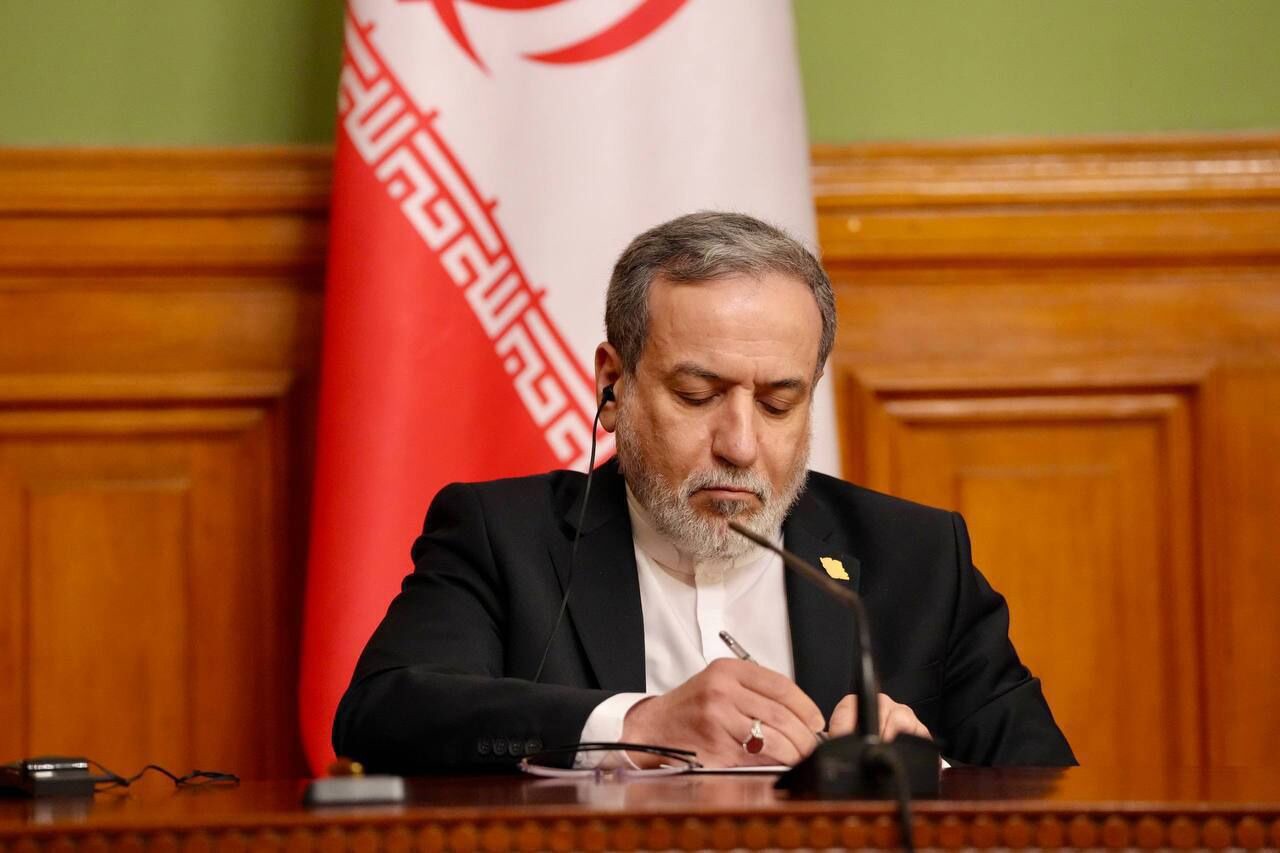 عراقچی از داغِ کودکان میناب نوشت