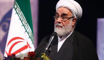 محمدی گلپایگانی: رهبر شهید علاوه بر فقیه جامع الشرایط، یک شاعر، جغرافی‌دان، تاریخ‌دان و جامعه شناس هم بودند