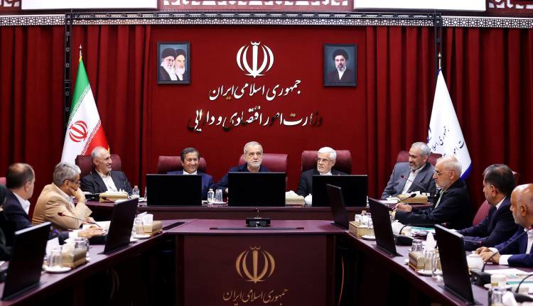 انتقاد رئیس جمهور از صدا وسیما: رسانه ملی نباید عملکرد دولت را سیاه‌نمایی کند