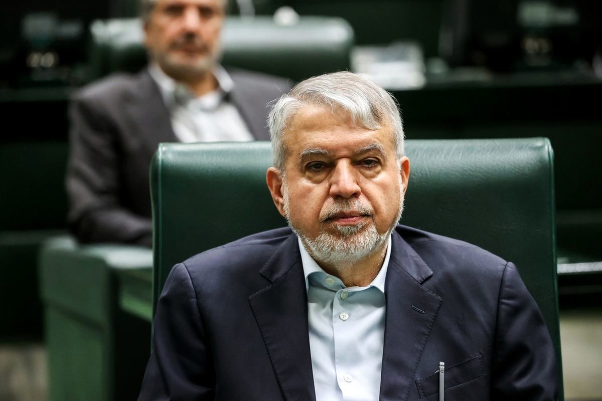 سرمقاله ایران/ صنایع‌ دستی؛ راهبرد دولت برای پیوند هویت، هنرمند، توسعه و آینده