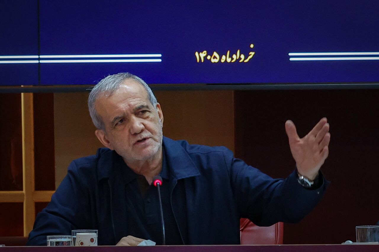 پزشکیان: مسیر خنثی‌سازی تحریم‌ها از تقویت ظرفیت‌های داخلی و علمی می‌گذرد