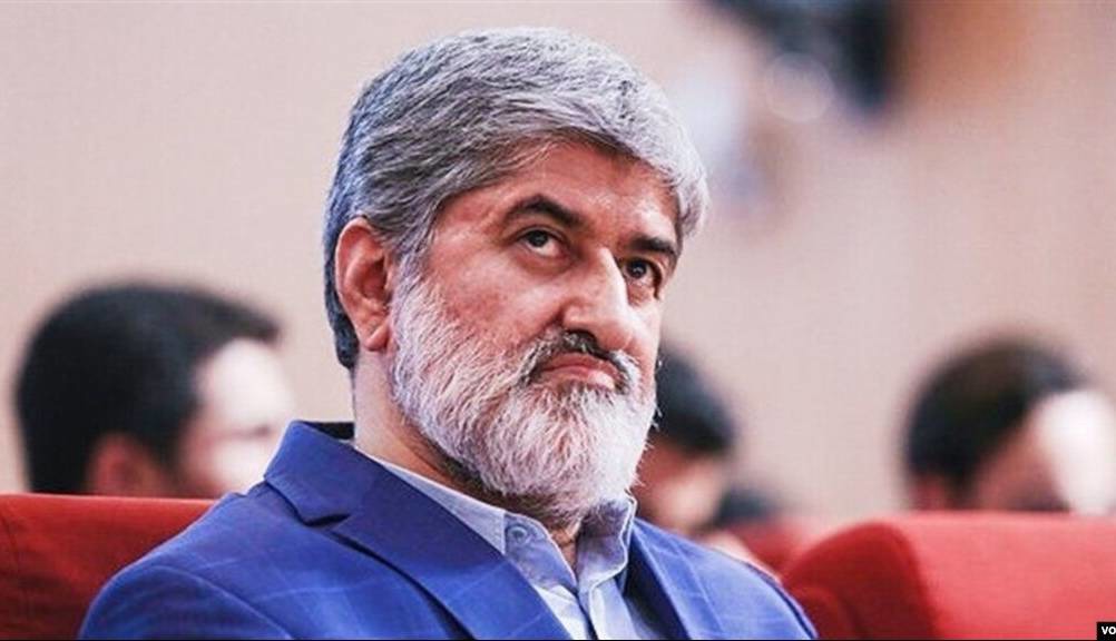 تذکر مطهری درباره مراسم تشییع رهبری: ماجرای کرمان تکرار نشود